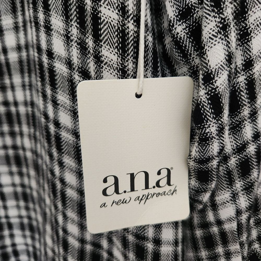 a.n.a A New Approach Womens Oversized Button Front Black & White Plaid Shirt XXL - Picture 4 of 8